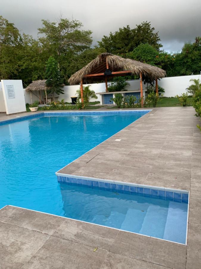 Residencial Retiro II Bavaro Punta Cana 2 Pools And Jacuzzi -Walking Distance To Bavaro Beach Apartamento Exterior foto