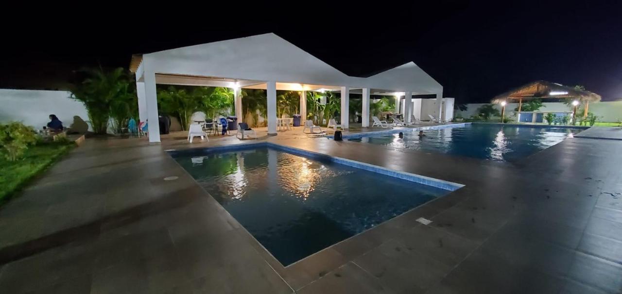 Residencial Retiro II Bavaro Punta Cana 2 Pools And Jacuzzi -Walking Distance To Bavaro Beach Apartamento Exterior foto